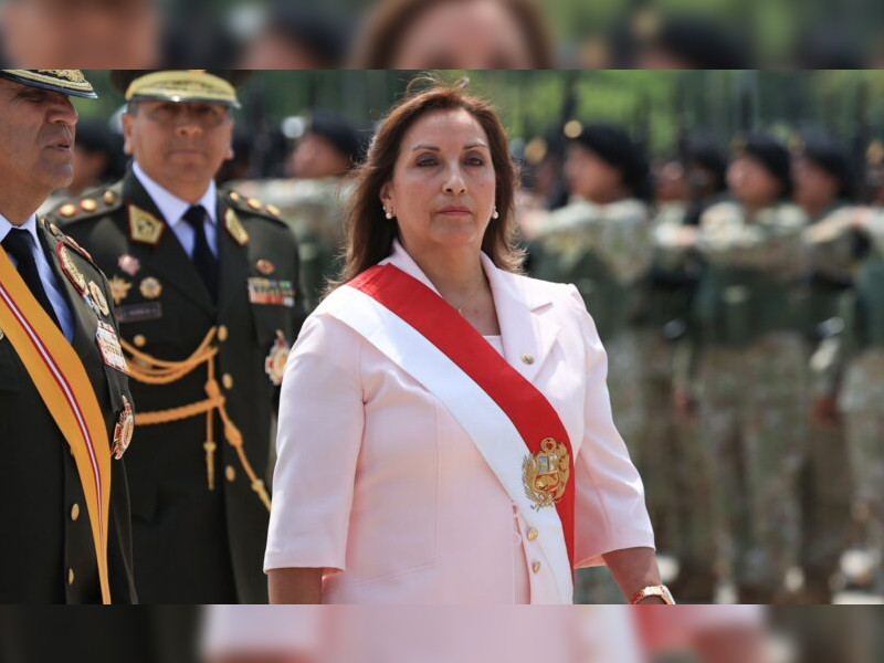 AMLO llama usurpadora a la presidenta de Perú, Dina Boluarte