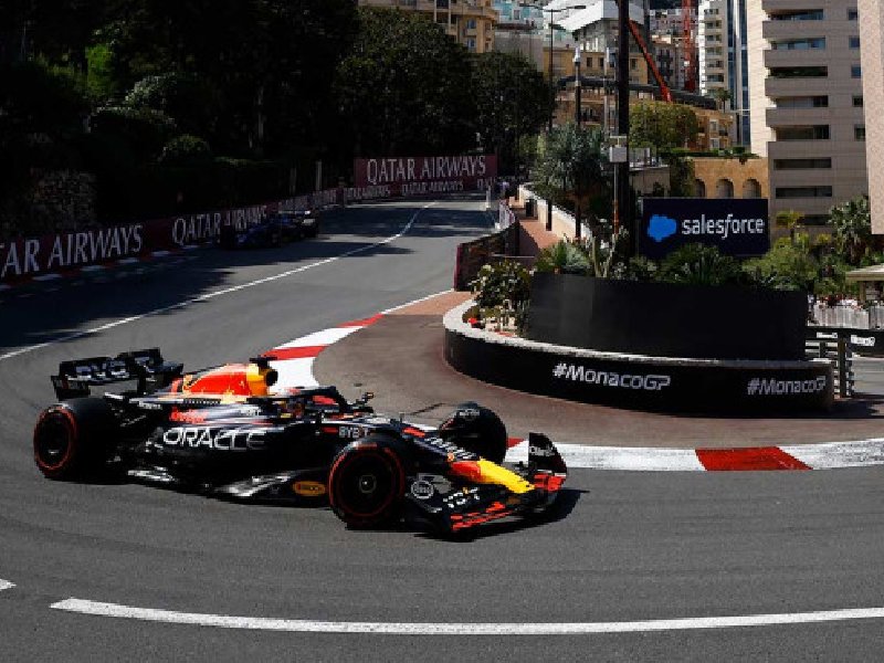 Verstappen gana la ‘pole position’ del GP de Mónaco; ‘Checo’ Pérez saldrá último