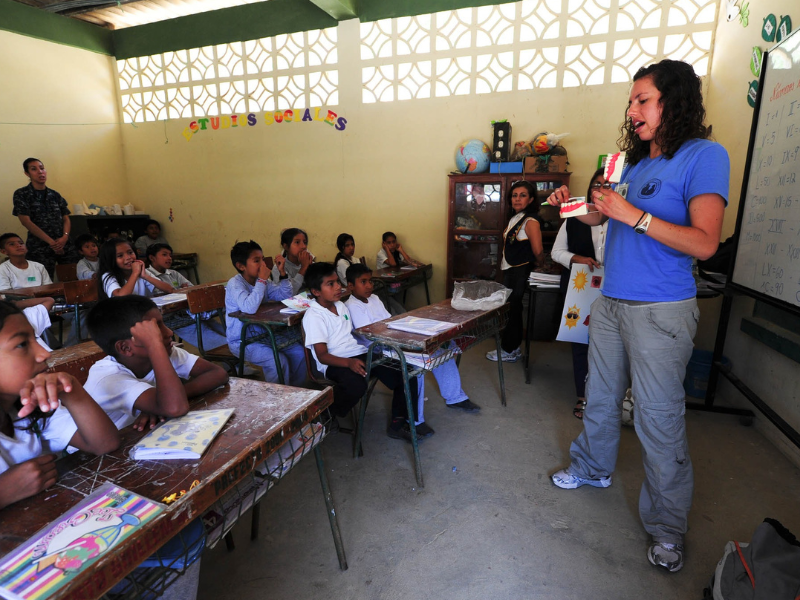 Yucatán carece de profesionales bilingües Canieti