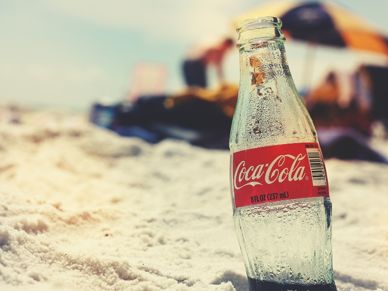 Detienen a 15 personas vinculadas con fabricación de Coca-Cola Pirata