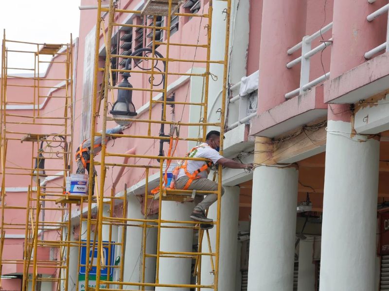 Avanza un 75% la remodelación de mercados en Mérida