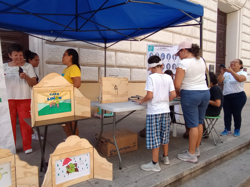 Promueven la lectura en biciruta de Mérida