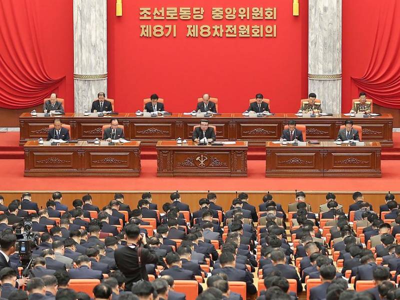 Partido de gobierno norcoreano crítica fallido lanzamiento satelital