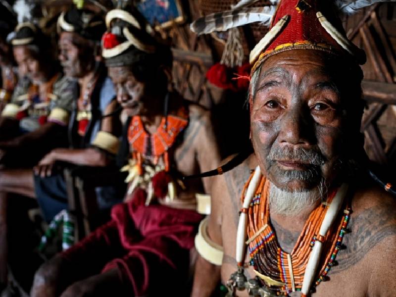 Sobreviven guerreros antiguos que cortaban cabezas en la India