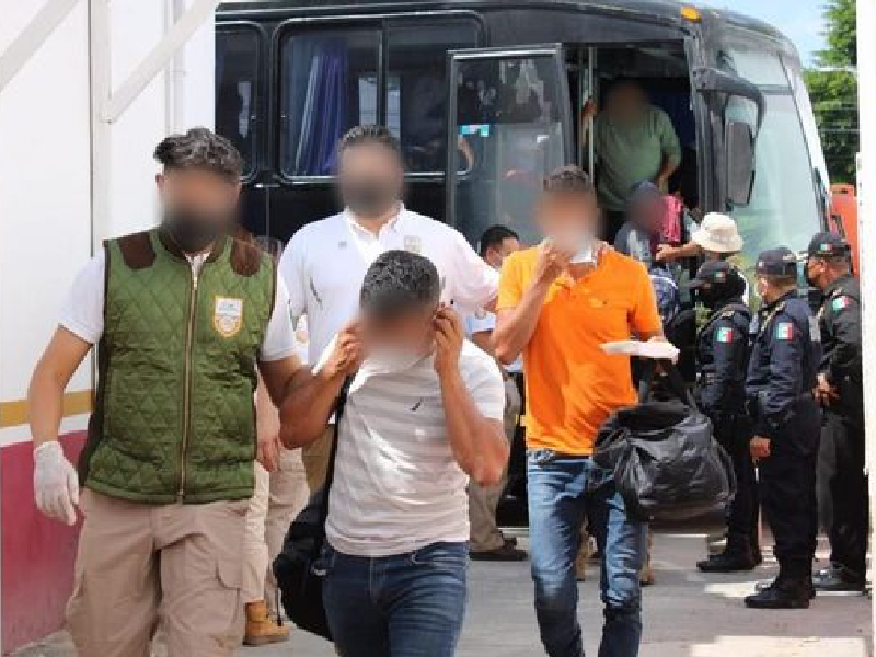 Son 165 personas de la India rescatadas por el INM en Yucatán