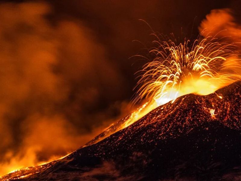 Erupción volcán Catania.
