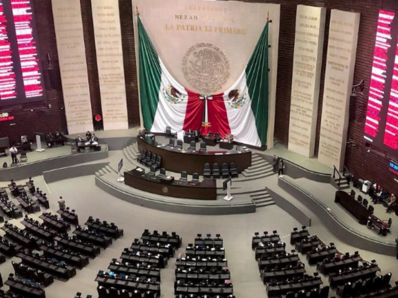 Diputados buscarán reforma en 'fast track' para evitar doble Congreso