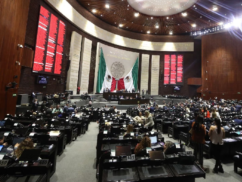 Echan para atrás ley que permitía doble Congreso