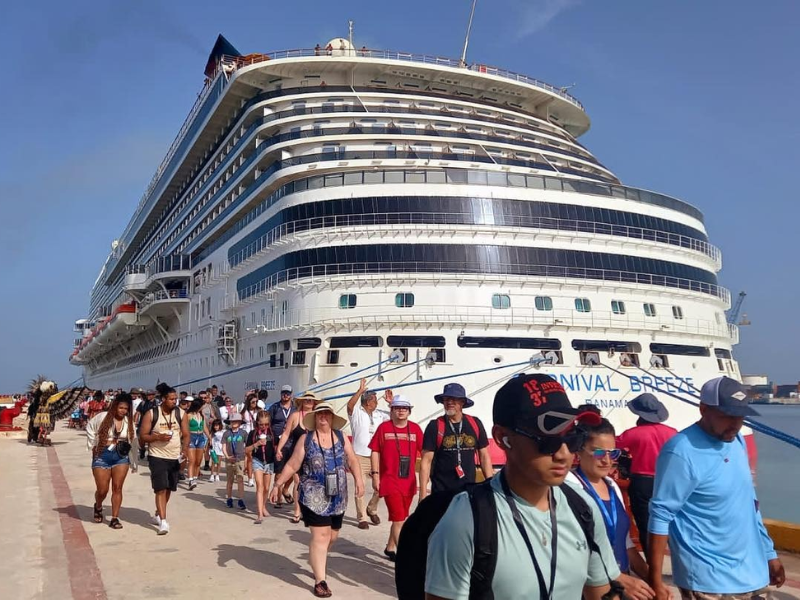 Yucatán rompe récords en turismo incrementa actividad en el aeropuerto