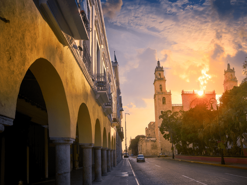 Cielo soleado con poca probabilidad de lluvia en Yucatán
