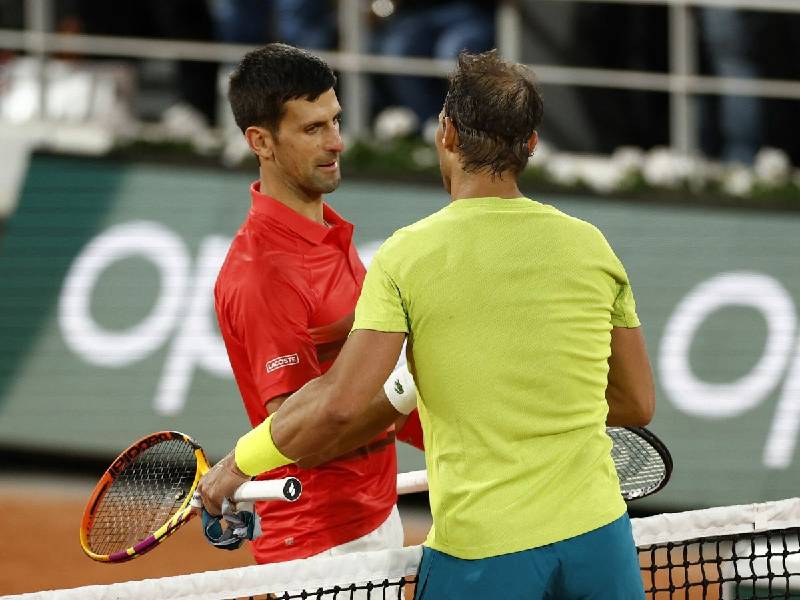 Djokovic lanza indirecta para Nadal tras victoria en el Masters 1.000 de París