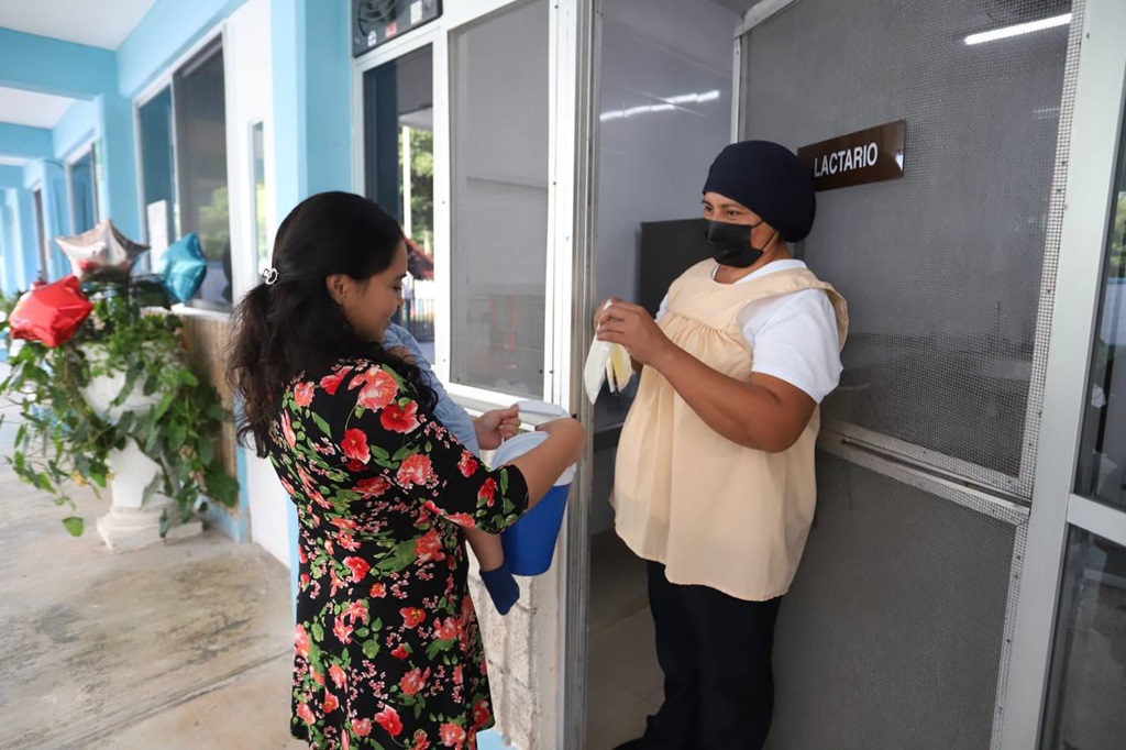 Yucatán promueve la lactancia materna en Centros de Atención Infantil, incorporando bancos de leche y lactarios para el bienestar infantil.