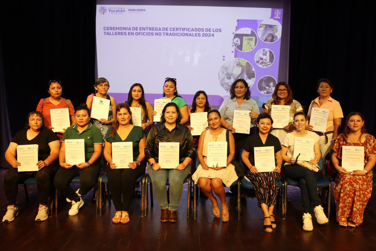 Semujeres impulsa la autonomía económica de 300 mujeres de Yucatán con certificaciones en oficios no tradicionales como electricidad y carpintería.