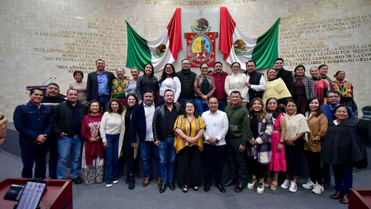 "18 Congresos Estatales aprobaron la Reforma Judicial. Solo falta su publicación en el DOF. Descubre más sobre la reacción de los estados y la fecha de publicación.