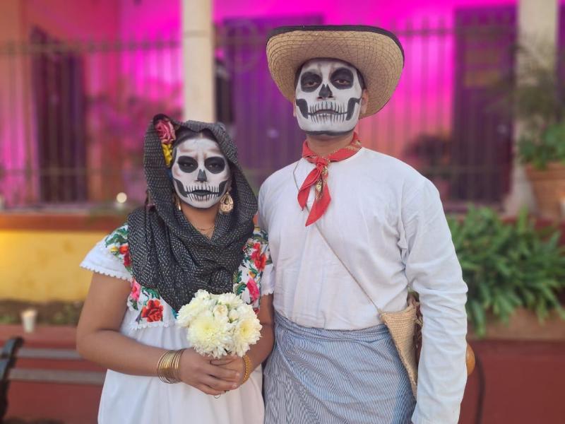 El Festival de las Ánimas en Mérida, del 26 de octubre al 3 de noviembre, celebra el Día de Muertos con más de 35 actividades culturales y tradicionales.