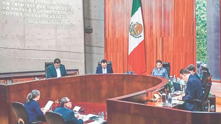 El proceso electoral para comicios judiciales inicia con la reforma constitucional. El INE organizará la elección de ministros y magistrados clave.