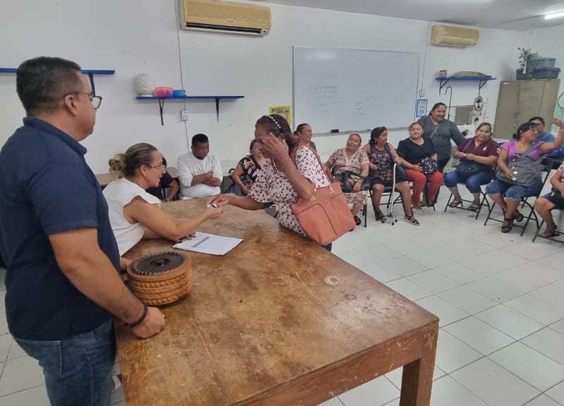 Mérida acuerda disposición de aceites para fritangueros en Mérida en Domingo, con enfoque ecológico y mejor imagen en Plaza Grande.