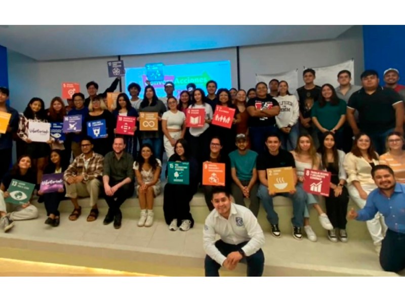 Más de 150 estudiantes participaron en el 4º Diálogo Juvenil por la Agenda 2030 en Mérida, promoviendo acciones contra la corrupción.