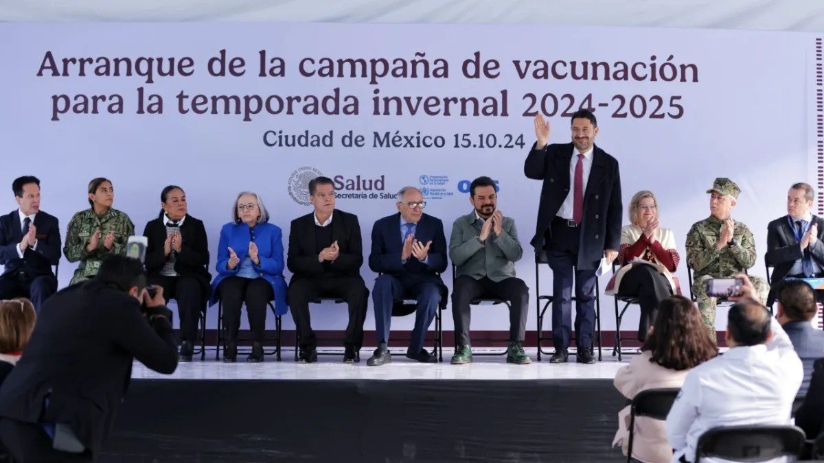 Foto: X@martibatres/ Inicia la Campaña de vacunación 2024-2025 contra covid-19 y la influenza