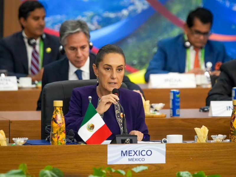 Claudia Sheinbaum destaca en el G20 la reforma judicial en México, igualdad de género y derechos indígenas, promoviendo gobernanza inclusiva.