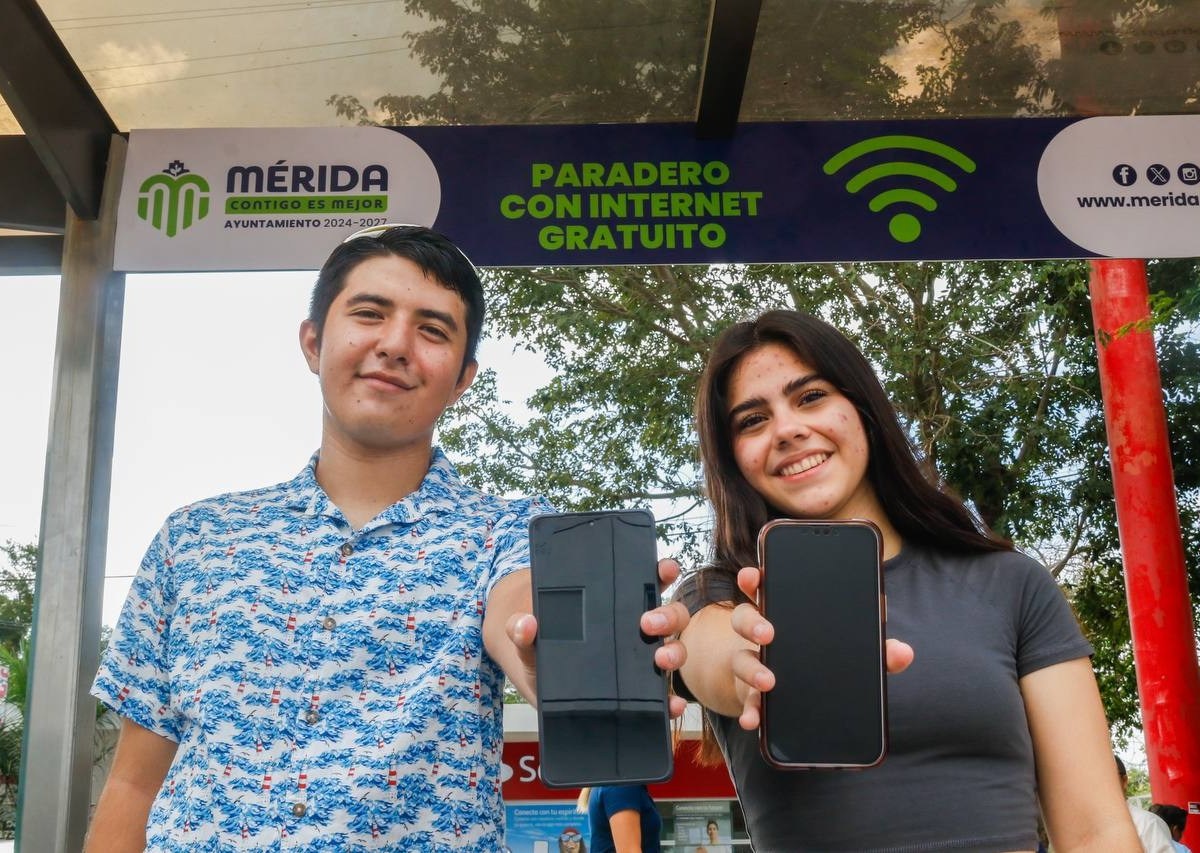 Mérida ofrece internet gratuito en 22 paraderos públicos, mejorando la infraestructura y la accesibilidad para estudiantes y habitantes de la ciudad.