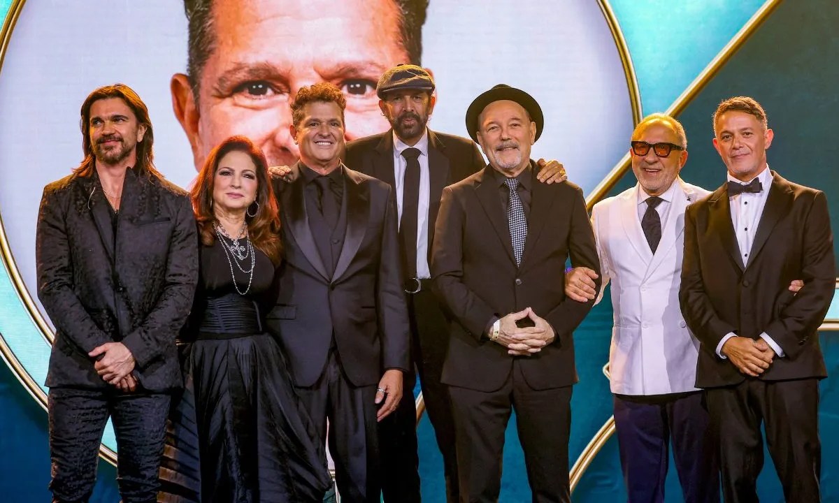 Descubre los momentos más icónicos de la 25ª edición de los Latin Grammy: premios, sorpresas y presentaciones inolvidables de la música latina.