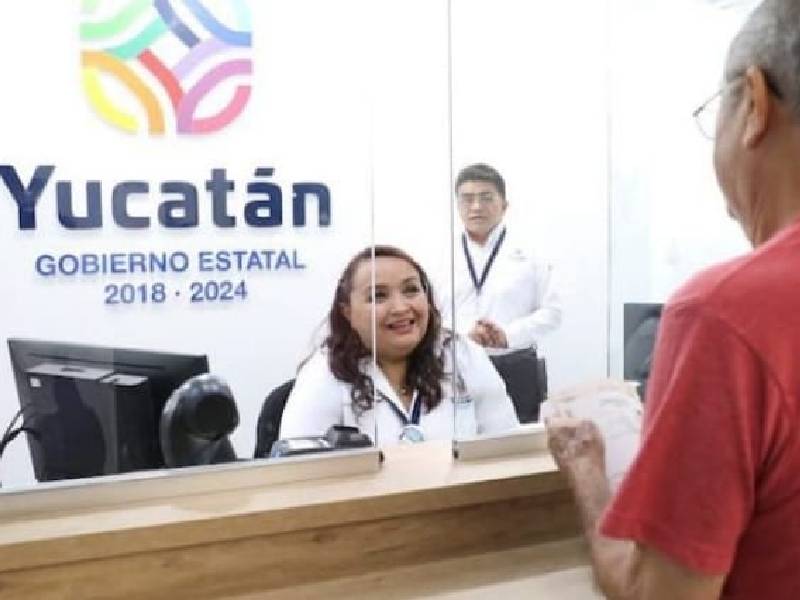 Burócratas estatales recibirán aumento salarial este año