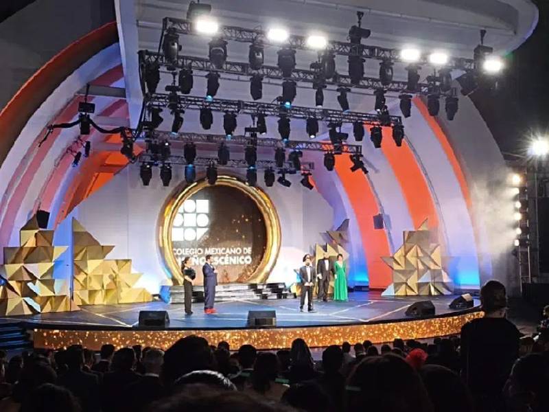 Sigue la ceremonia de Los Metro