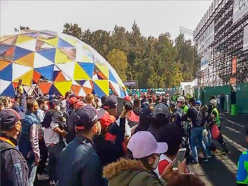 Tras problema de las gradas de GP México, todas abrirán desde las 9 am