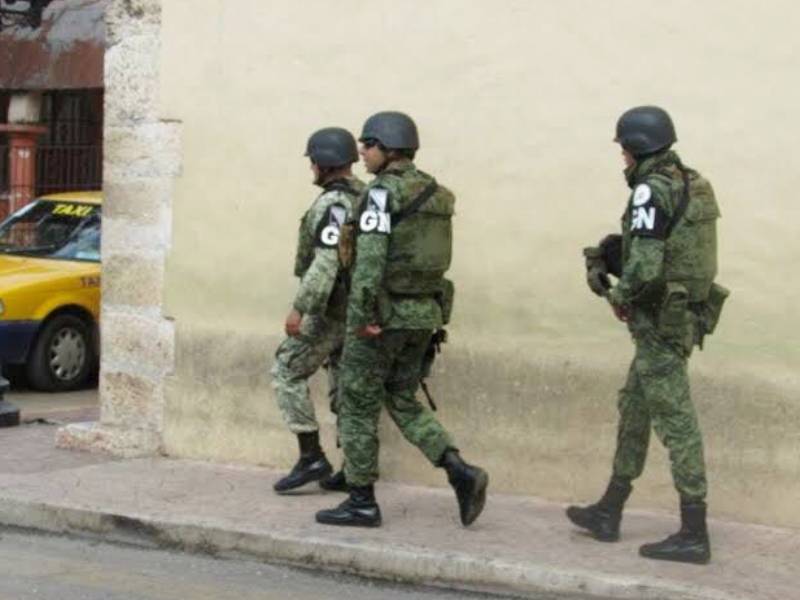 FGR catea domicilio en Progreso y detiene a una persona