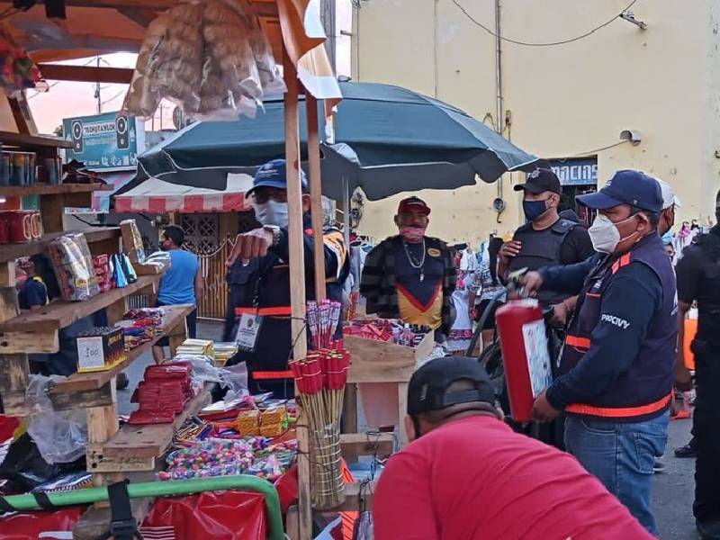Pólvora “mojada” en Kanasín; decomisan importante cantidad de pirotecnia