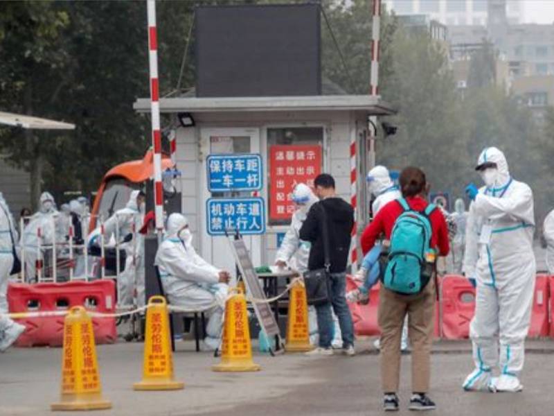 Autoridades chinas imponen confinamiento de una ciudad de 13 millones