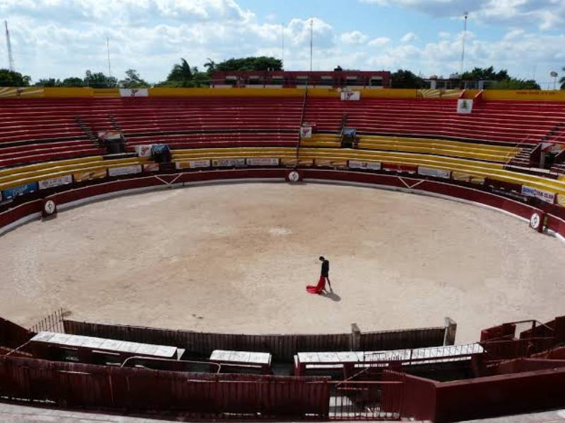 Reanudan en enero las corridas en la Plaza de Toros de Mérida