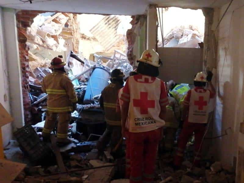Se lesiona una mujer tras explosión en taquería de Villahermosa