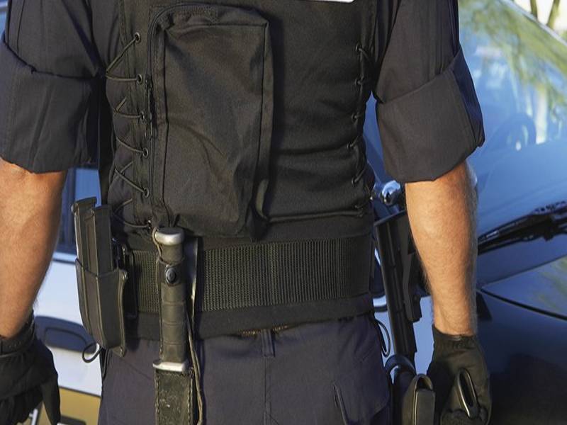 Lanza investigación por mensajes racistas de policías