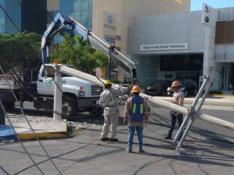 Suman esfuerzos para reconectar a los afectados de Paseo de Montejo