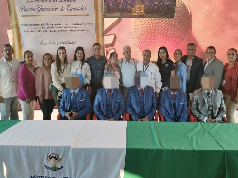 Presos terminan la carrera de derecho ¡Cinco reos de la cárcel de Nayarit!