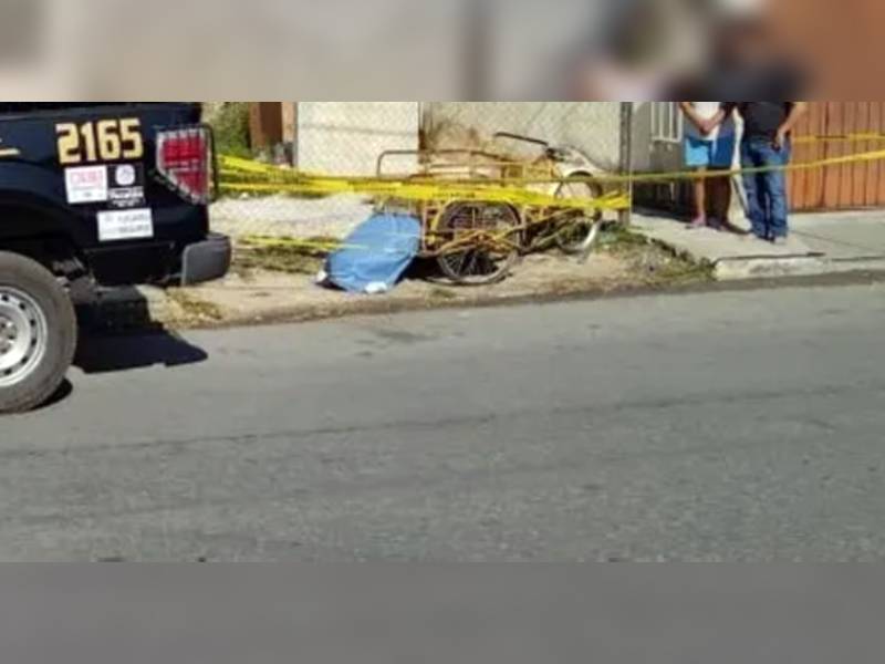 Abuelito fallece en triciclo ¡Lo llevaban a consulta!