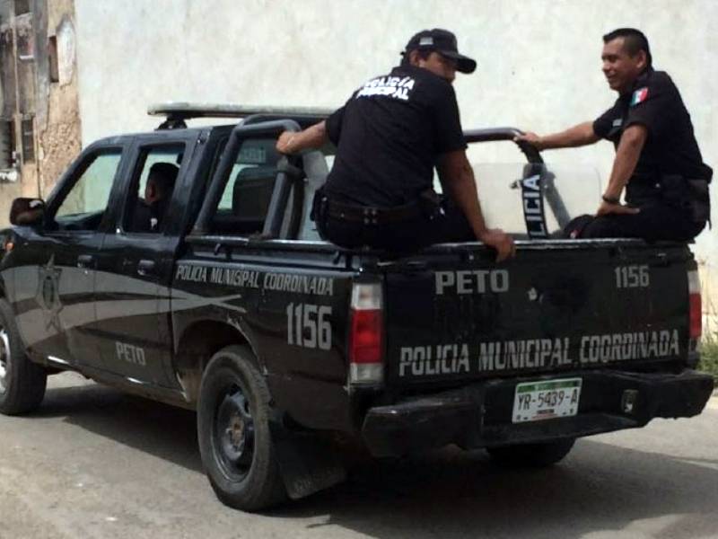 Amenazan trabajadores con un paro de labores