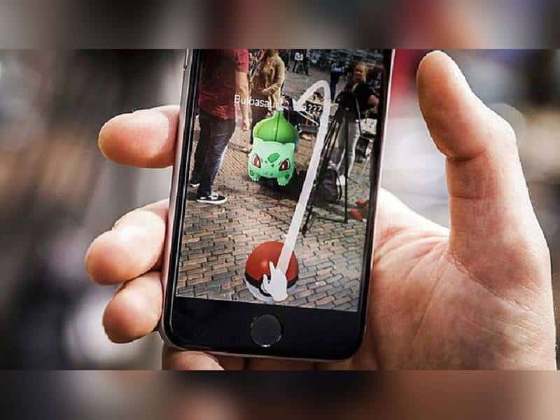 Policías ignoran un robo, estaban cazando… ¿pokémones?