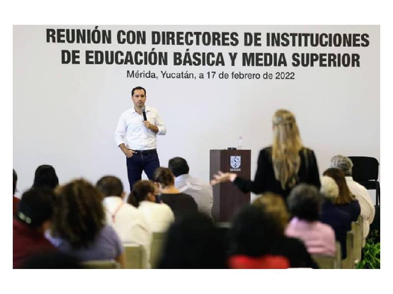 Avanza con éxito el regreso a las aulas