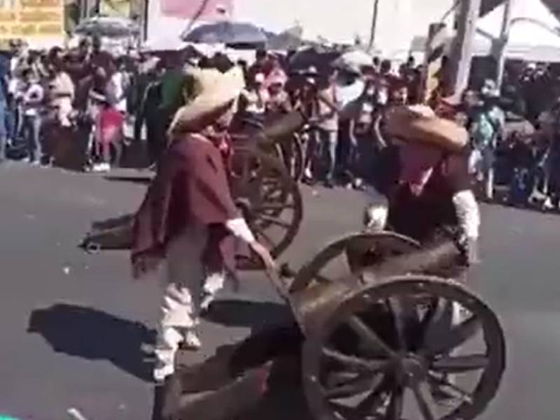 Carnaval mano cañon