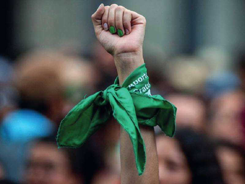 Se publica el Decreto 72/2025 que modifica el Código Penal de Yucatán y despenaliza el aborto hasta las 12 semanas de gestación.