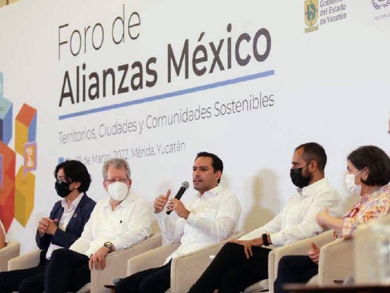 Trabajo en equipo y diálogo, fundamentales para atender los retos actuales