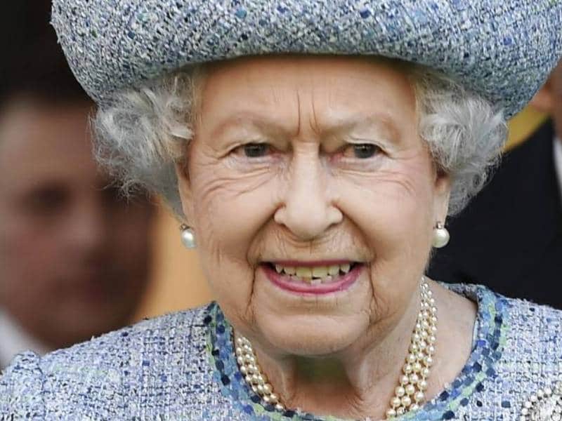 Reina Isabel donativo
