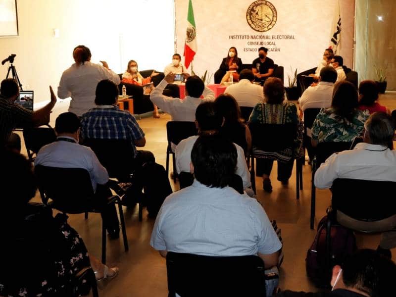 Revocación de mandato INE
