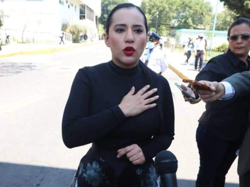 Sandra Cuevas labores