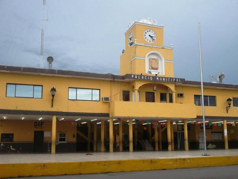 Adeudan ayuntamientos finiquitos a exempleados