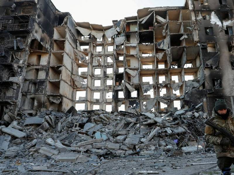 Amenaza Rusia con bombardear Kiev