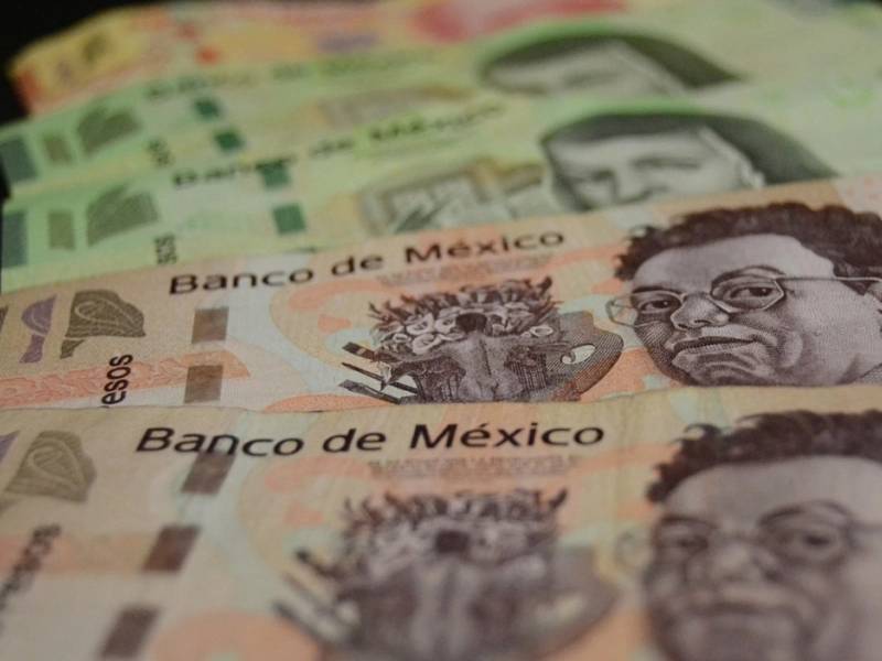 Confianza del consumidor mejora en marzo
